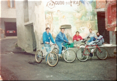 Escursione 29 ottobre 1989 3 affresco sopra la fontana