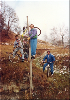 Escursione 19 novembre 1989 1 inizio percorso per Madonna degli Angeli